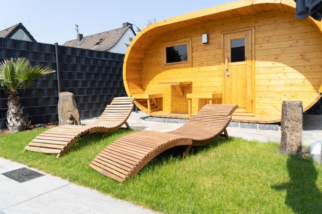 Villa Dreamy Vibes Mit Privatem Pool & Rheinblick Niederkassel Extérieur photo